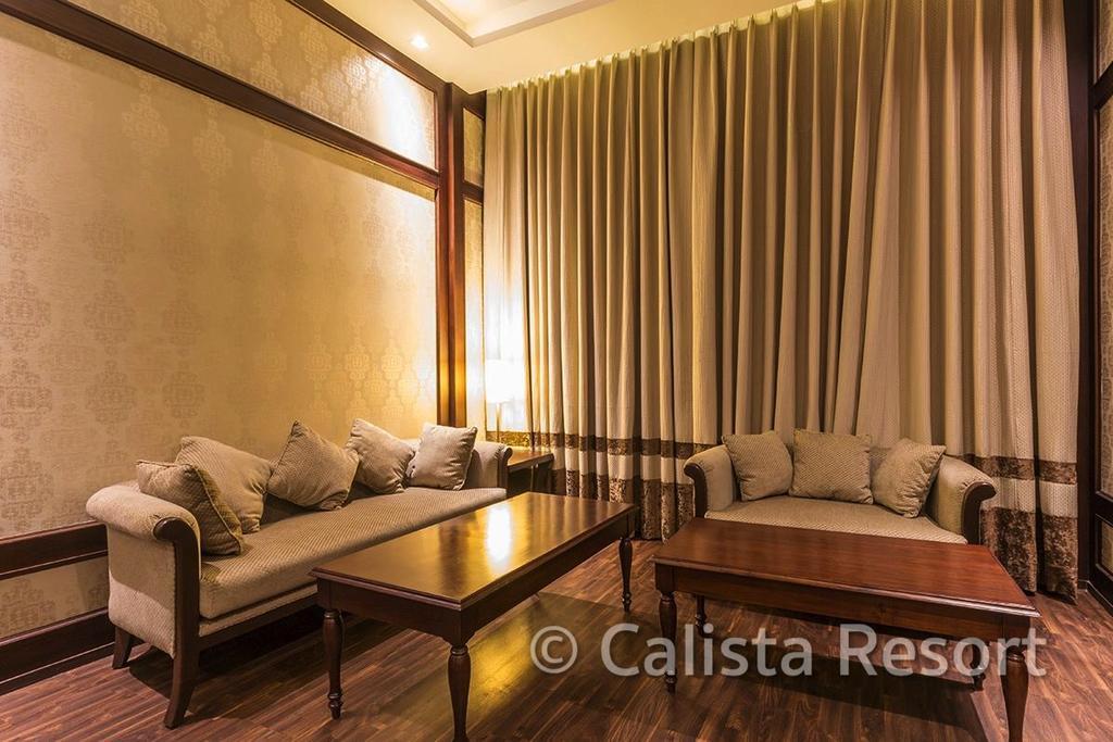 Calista Resort Delhi  Eksteriør billede
